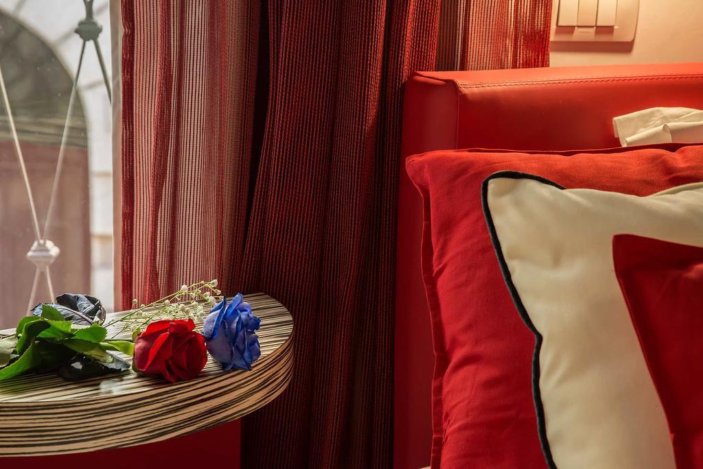 Spagna Luxury'N Trevi Рим Экстерьер фото
